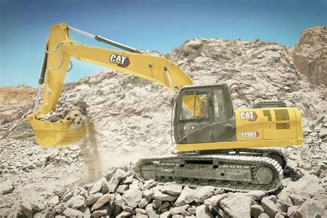 cat cat 323d3